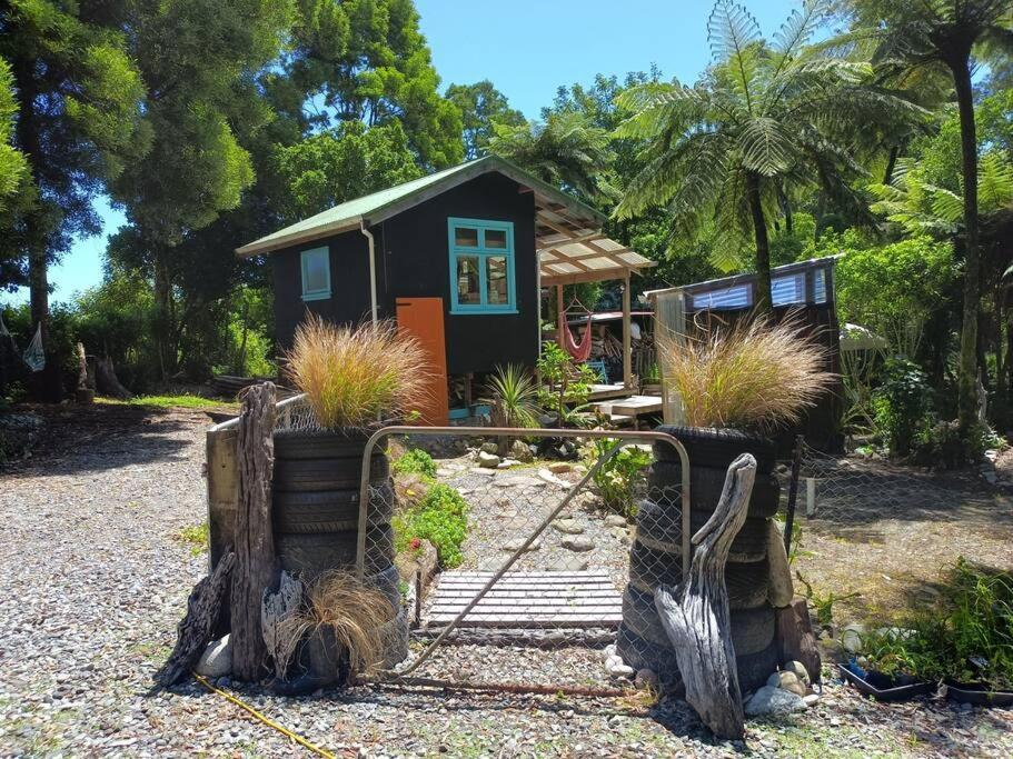 Gumboot Paradise Eco Stay Barrytown Ngoại thất bức ảnh